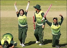 pakistan women beat India in world cup