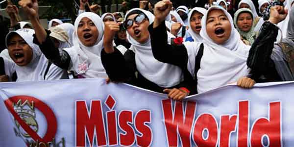 miss-world-protests in Indonesia