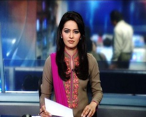 newscaster Ayesha Bakhsh
