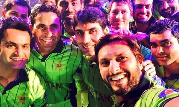 pakistan cricket team in its 2015 kit